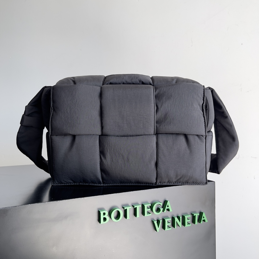 Bottega Veneta Satchel Bags